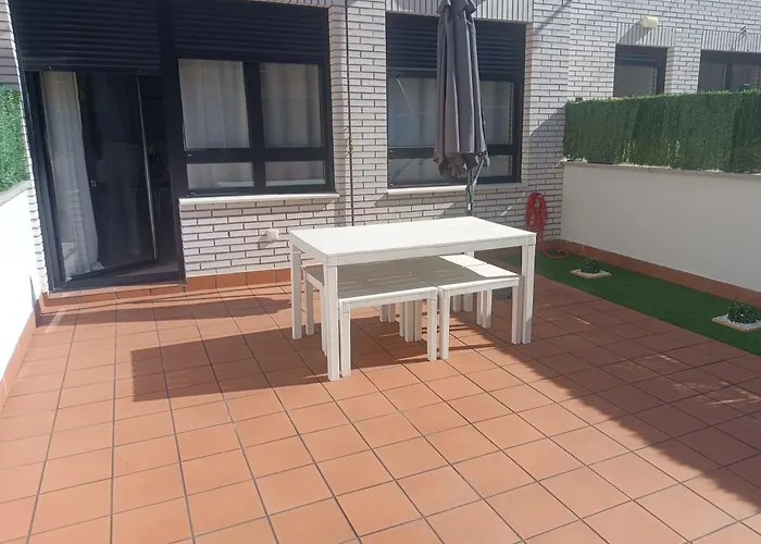 La Terraza De La Vega - Ubicacion Inmejorable , Wifi , Terraza Y Parking Gratuito