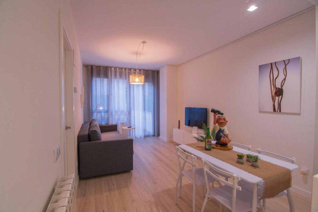Appartement La Terraza De La Vega - Ubicacion Inmejorable , Wifi , Terraza Y Parking Gratuito *